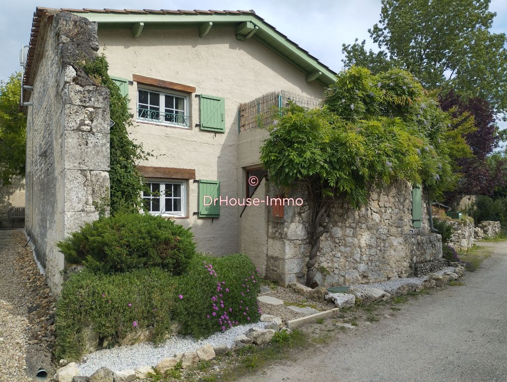 Achat maison à vendre 2 chambres 88 m² - Saint-Sernin