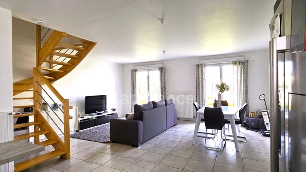 Achat maison à vendre 3 chambres 86 m² - Ballancourt-sur-Essonne