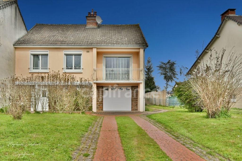 Achat maison à vendre 2 chambres 84 m² - Saint-Pavace