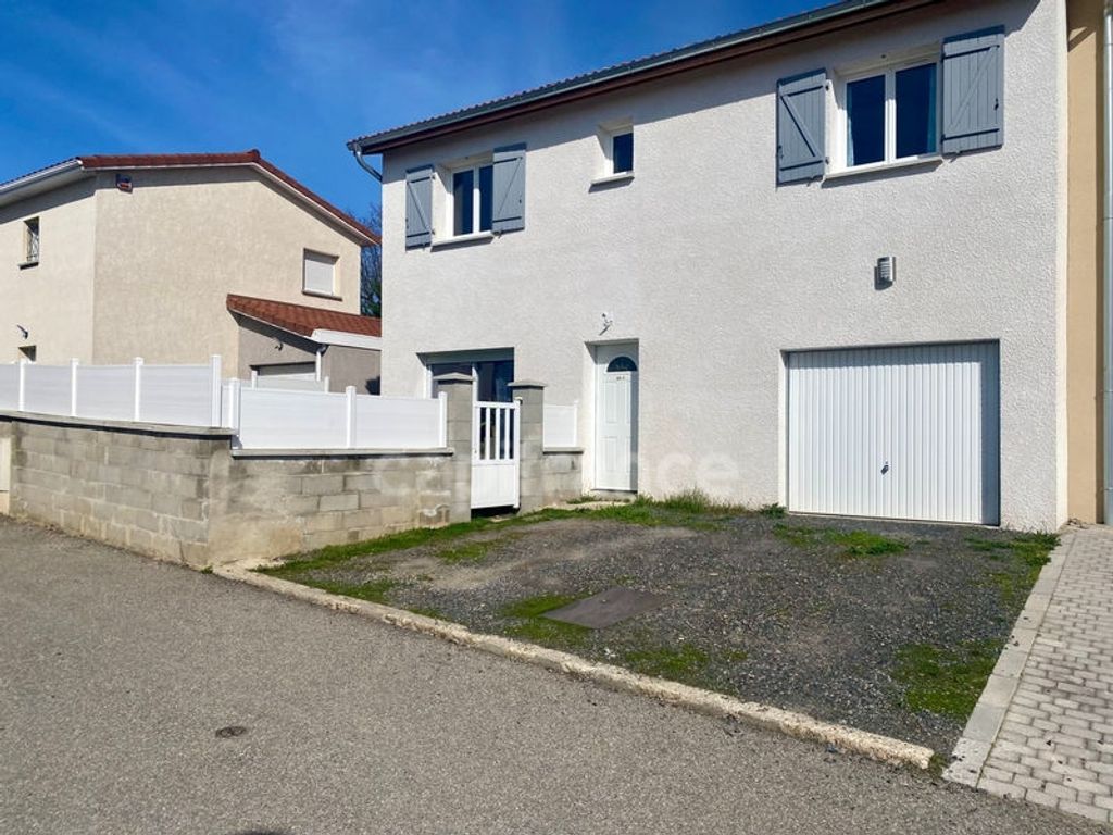 Achat maison à vendre 4 chambres 99 m² - Sainte-Consorce