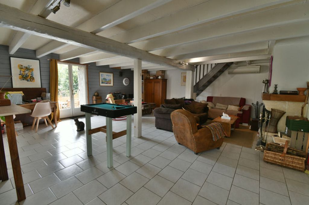 Achat maison à vendre 4 chambres 186 m² - Ardillières