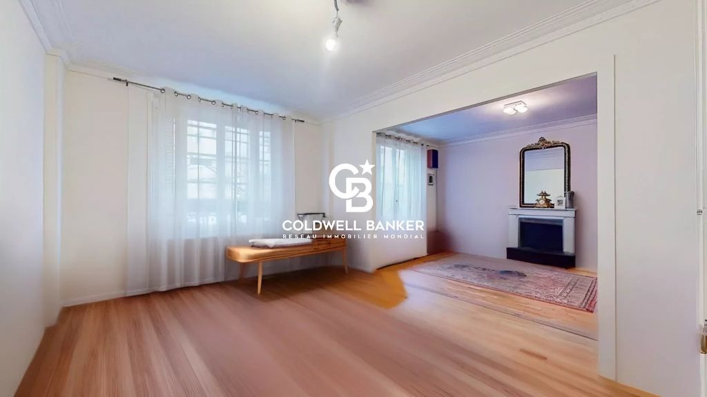 Achat appartement à vendre 4 pièces 102 m² - Paris 14ème arrondissement