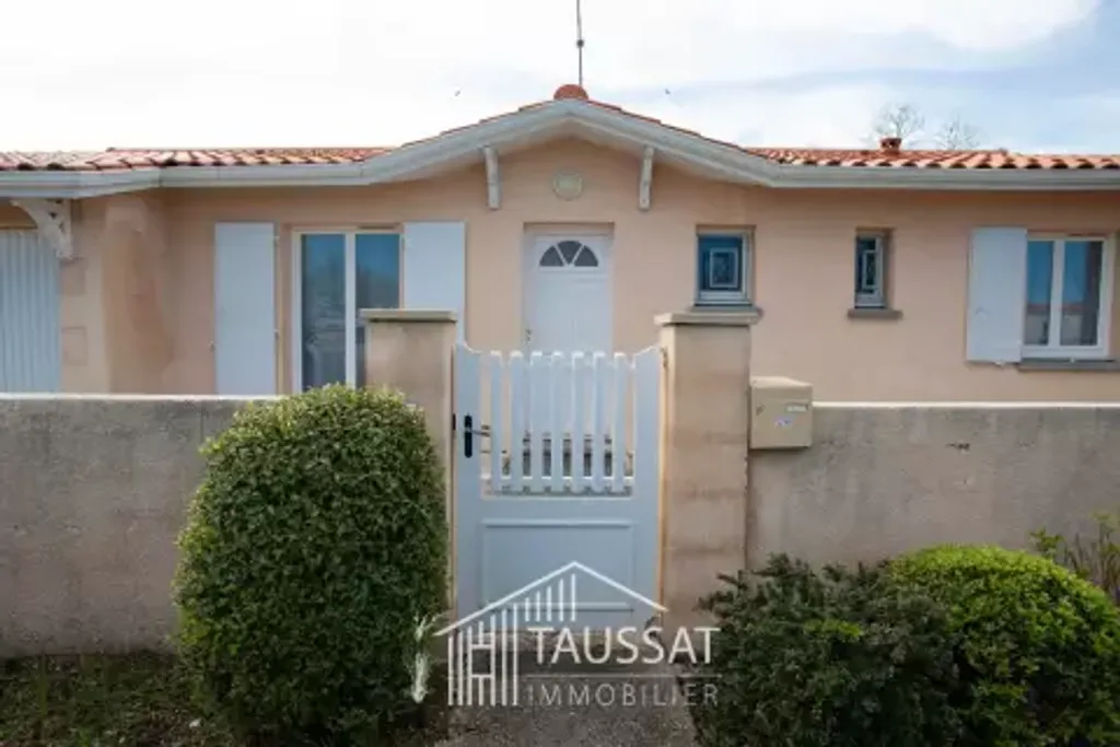 Achat maison à vendre 3 chambres 85 m² - Gujan-Mestras
