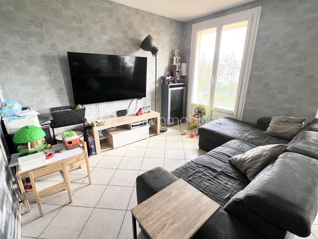 Achat appartement à vendre 4 pièces 80 m² - Brétigny-sur-Orge