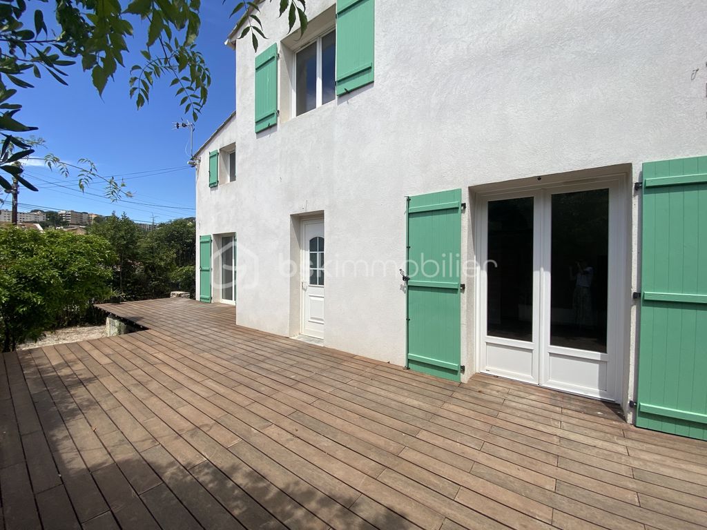 Achat maison à vendre 4 chambres 140 m² - Toulon