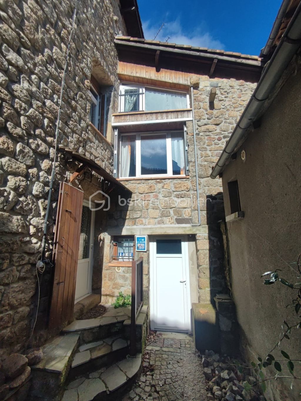 Achat maison à vendre 3 chambres 130 m² - Aubenas