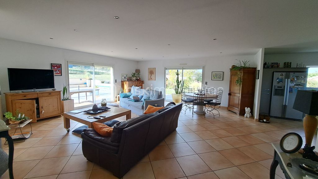 Achat maison à vendre 4 chambres 146 m² - Coursac