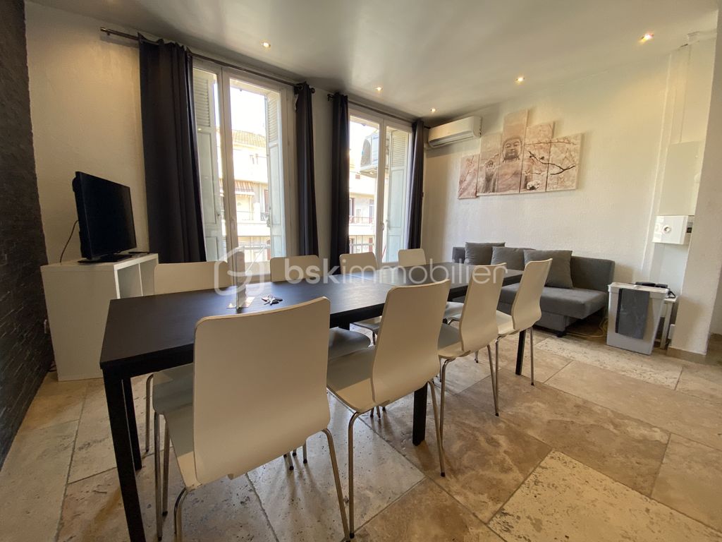 Achat appartement à vendre 5 pièces 82 m² - Toulon