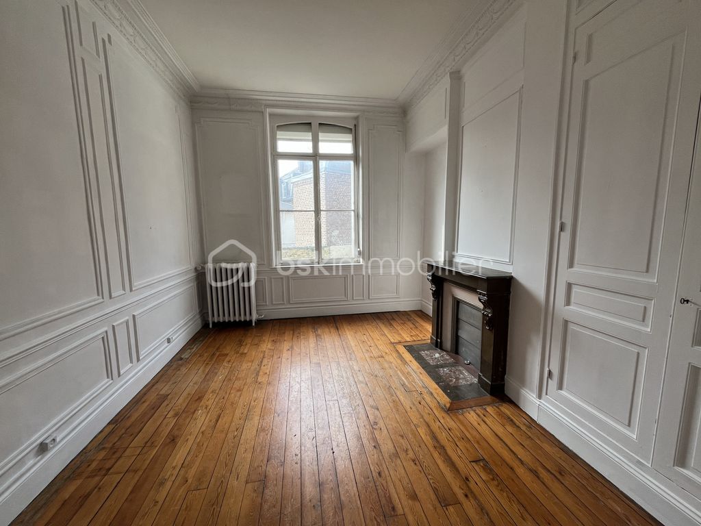 Achat maison à vendre 4 chambres 157 m² - Saint-Quentin