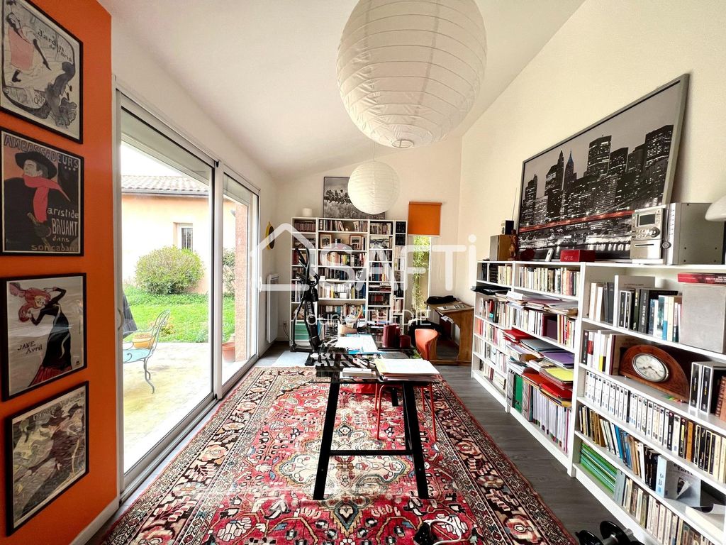 Achat maison à vendre 4 chambres 150 m² - Castelginest
