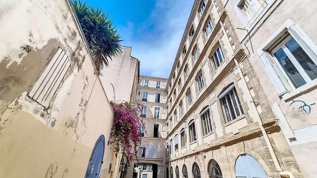 Achat appartement à vendre 2 pièces 41 m² - Marseille 1er arrondissement