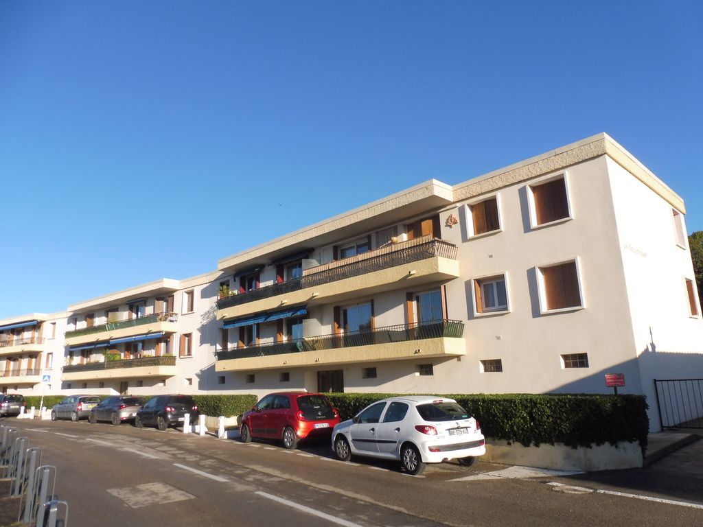 Achat appartement à vendre 3 pièces 75 m² - Lunel