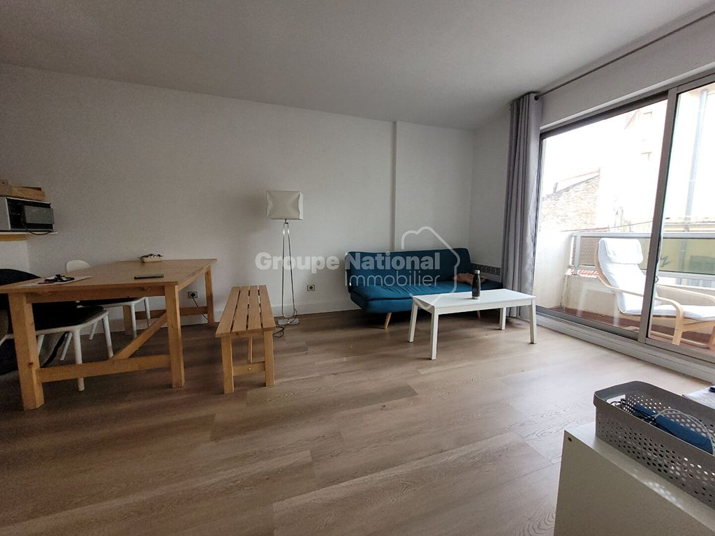 Achat appartement à vendre 2 pièces 37 m² - Nîmes