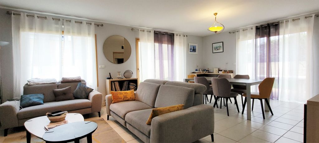 Achat maison à vendre 4 chambres 160 m² - Noyal-sur-Vilaine