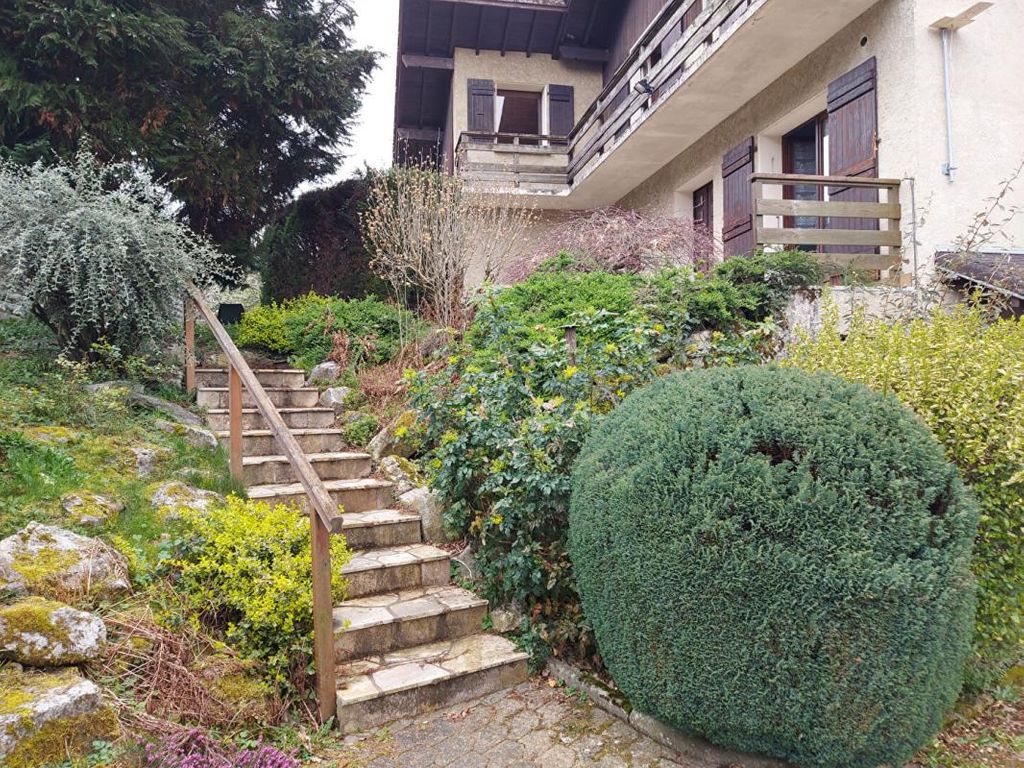 Achat maison à vendre 6 chambres 177 m² - Arvillard