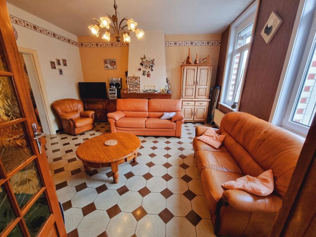 Achat maison à vendre 2 chambres 103 m² - Caudry