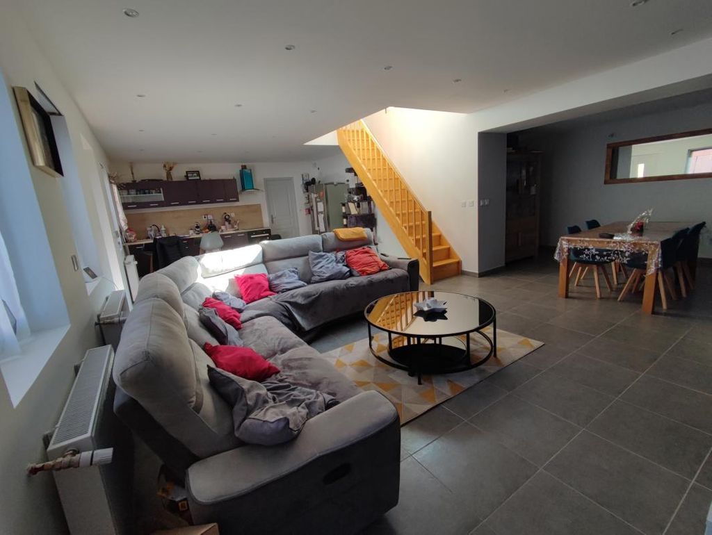Achat maison à vendre 3 chambres 120 m² - Aubencheul-aux-Bois