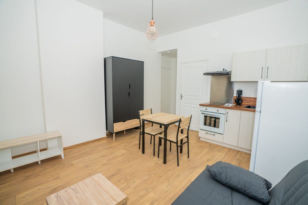 Achat appartement à vendre 7 pièces 125 m² - Saint-Étienne