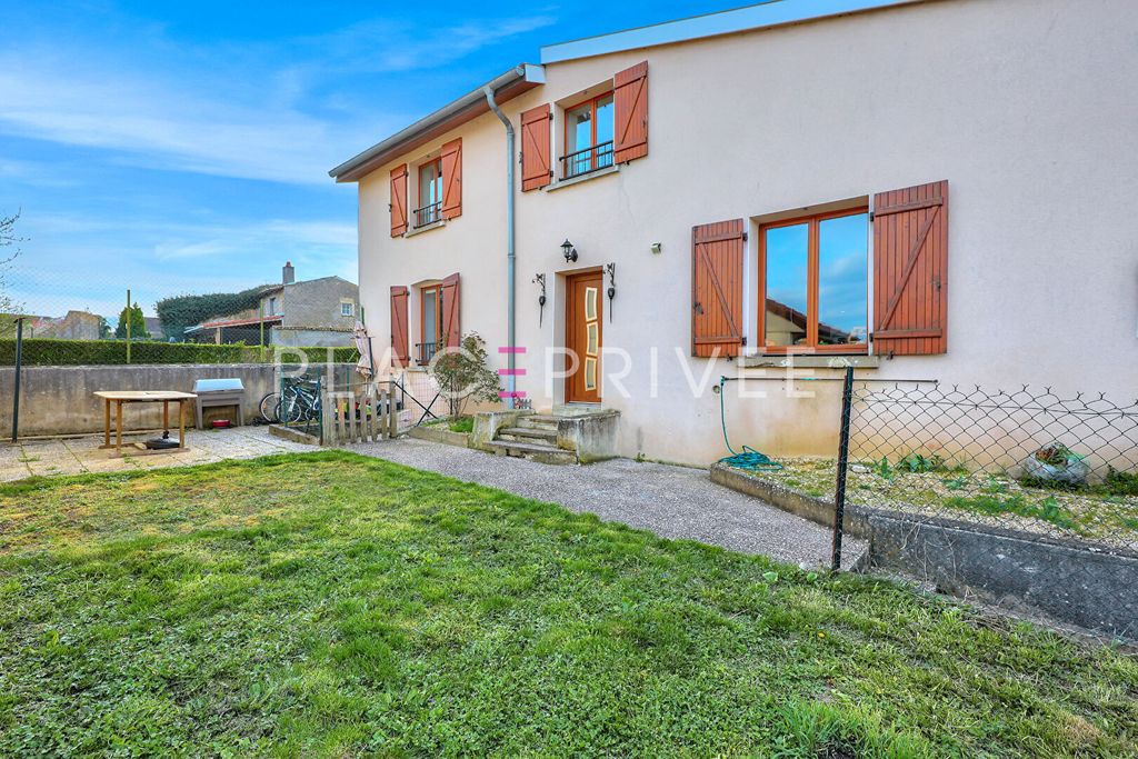 Achat maison à vendre 4 chambres 140 m² - Villey-Saint-Étienne