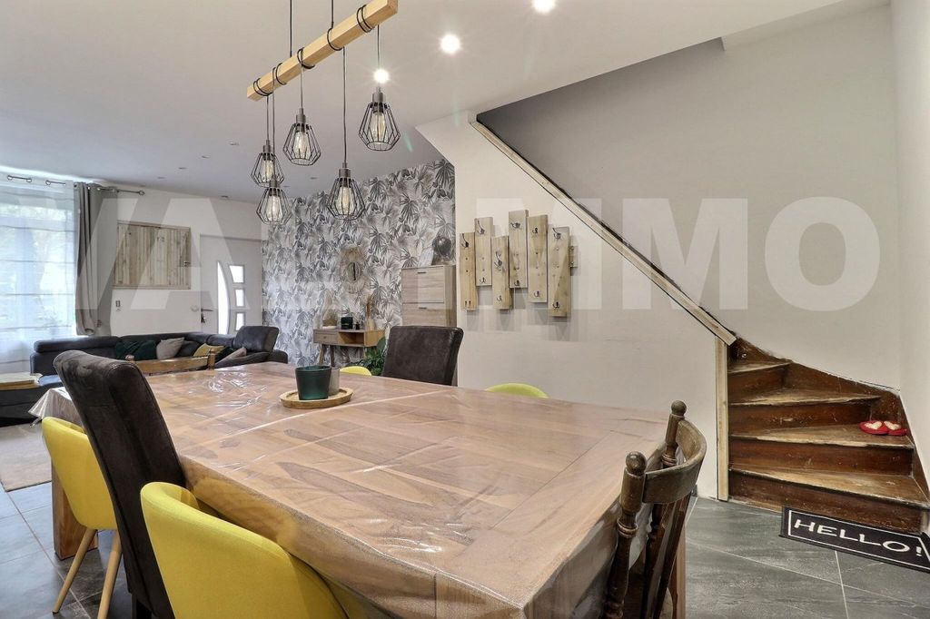 Achat maison à vendre 3 chambres 96 m² - Monchecourt