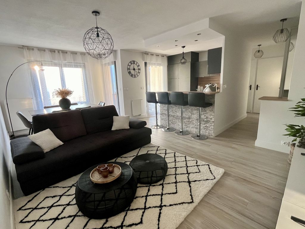 Achat appartement à vendre 2 pièces 54 m² - Aix-les-Bains