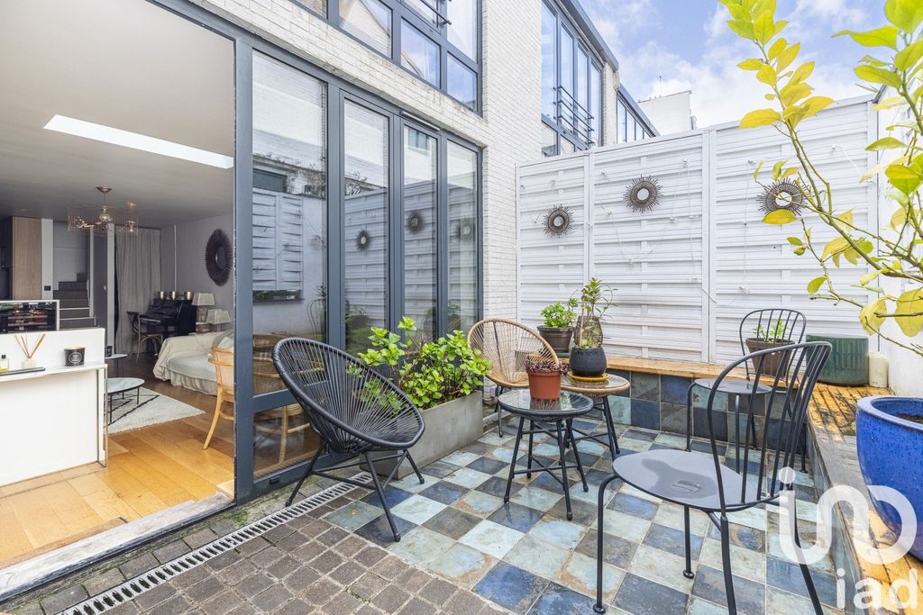Achat maison à vendre 4 chambres 133 m² - Paris 10ème arrondissement