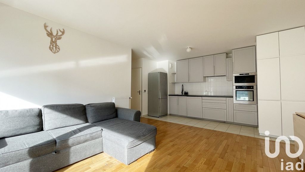 Achat appartement à vendre 3 pièces 59 m² - Colombes