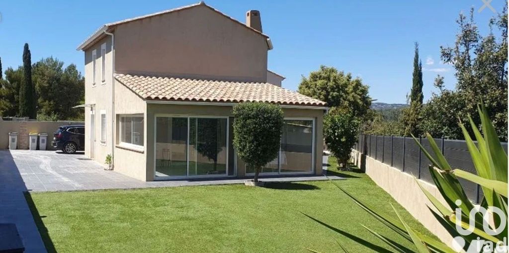 Achat maison à vendre 3 chambres 120 m² - Sanary-sur-Mer