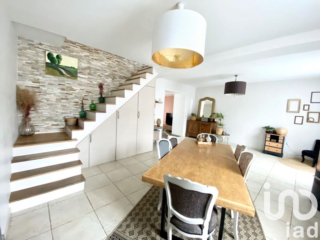 Achat maison à vendre 3 chambres 117 m² - Villiers-Saint-Georges