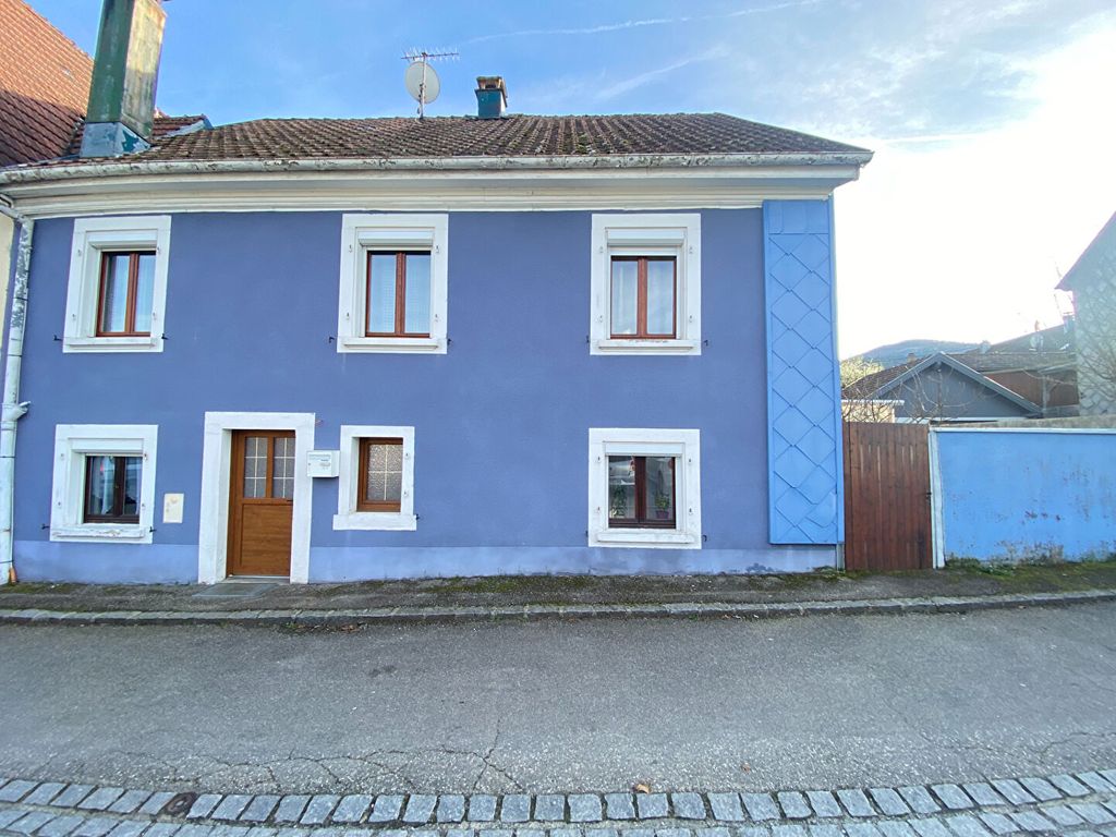 Achat maison à vendre 4 chambres 116 m² - Masevaux-Niederbruck