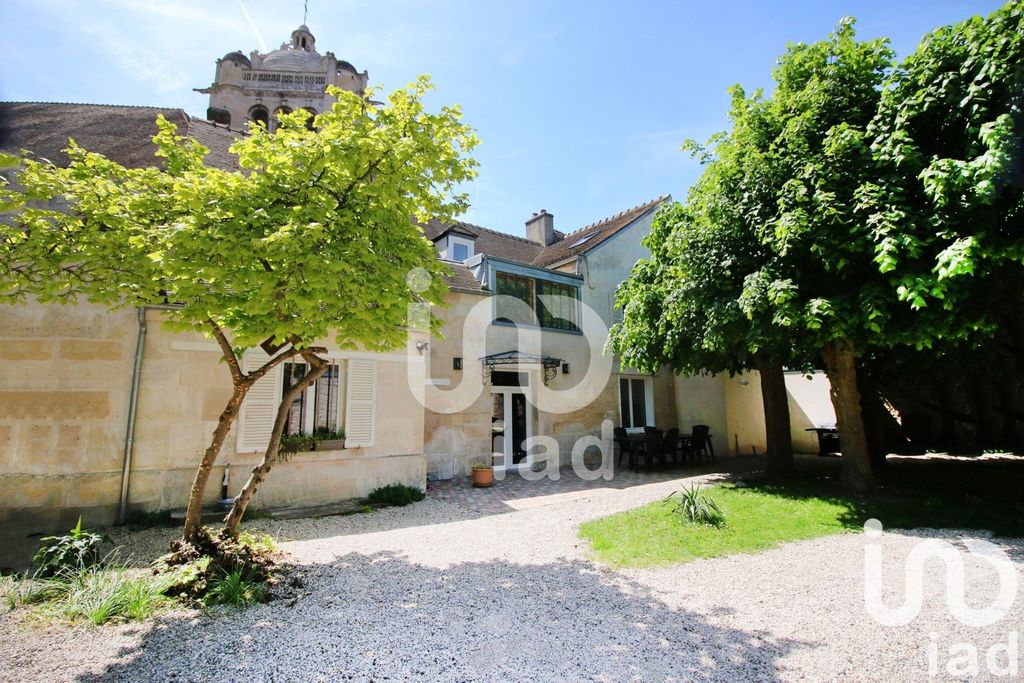 Achat maison à vendre 5 chambres 230 m² - Pont-Sainte-Maxence