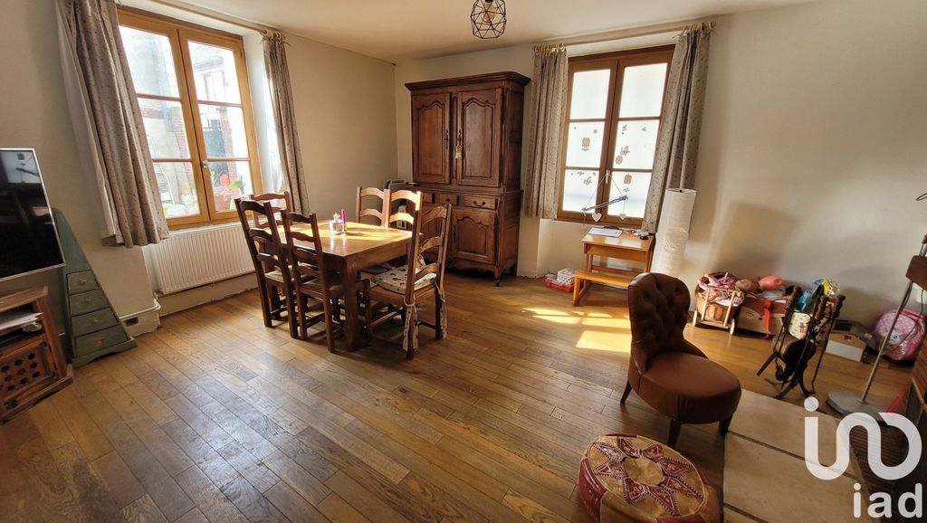 Achat maison à vendre 3 chambres 97 m² - Valence-en-Brie