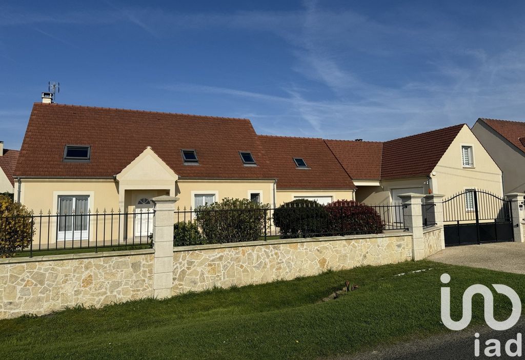 Achat maison à vendre 4 chambres 260 m² - Presles-en-Brie