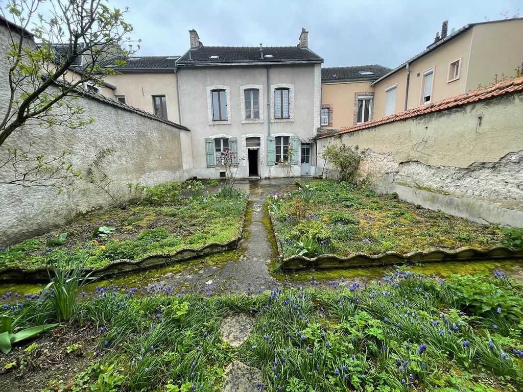 Achat maison à vendre 3 chambres 140 m² - Reims