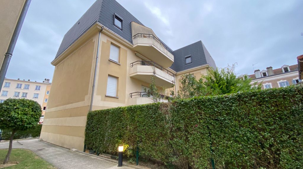 Achat appartement à vendre 3 pièces 70 m² - Corbeil-Essonnes