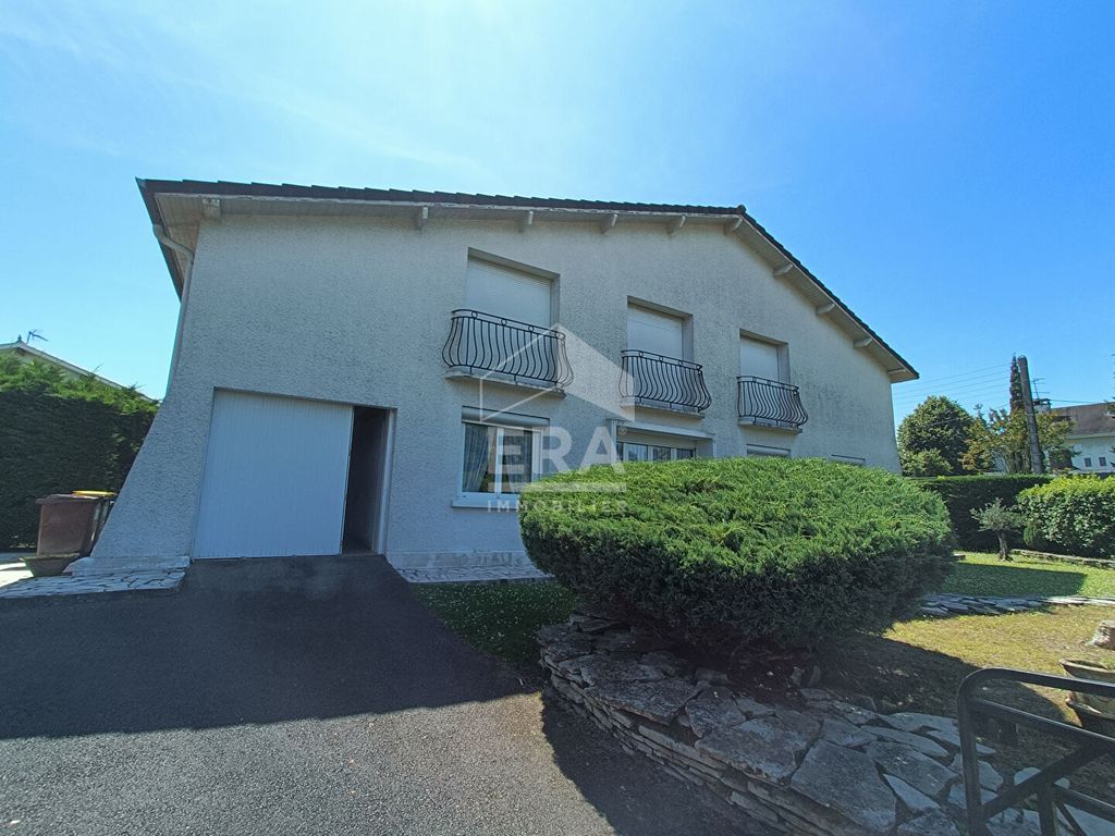 Achat maison à vendre 7 chambres 175 m² - Pau