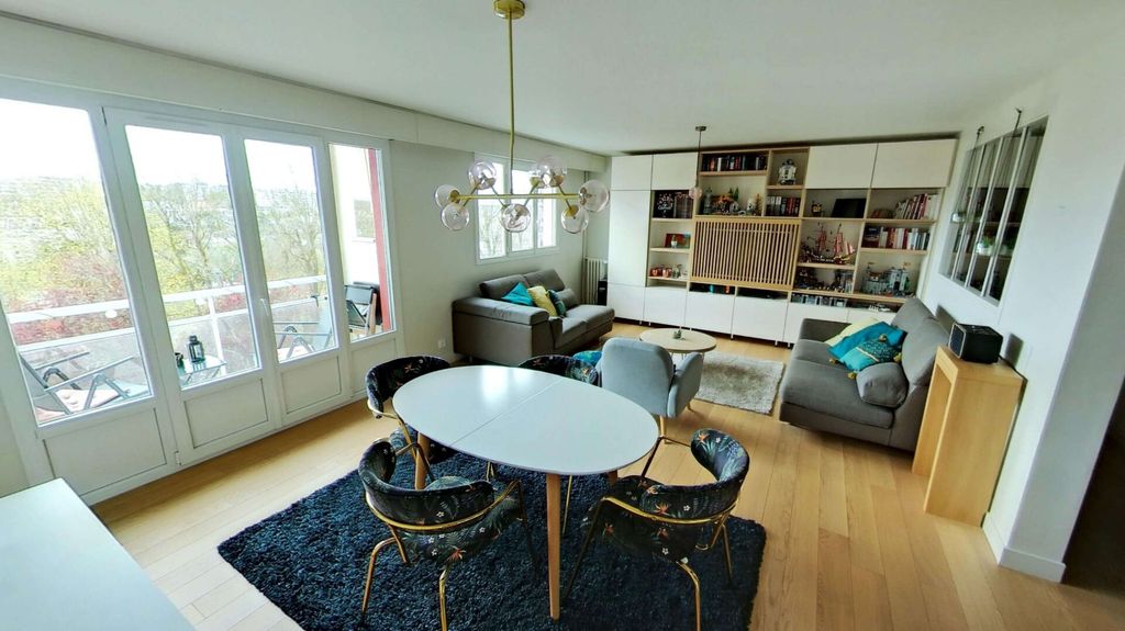 Achat appartement à vendre 5 pièces 89 m² - Le Port-Marly