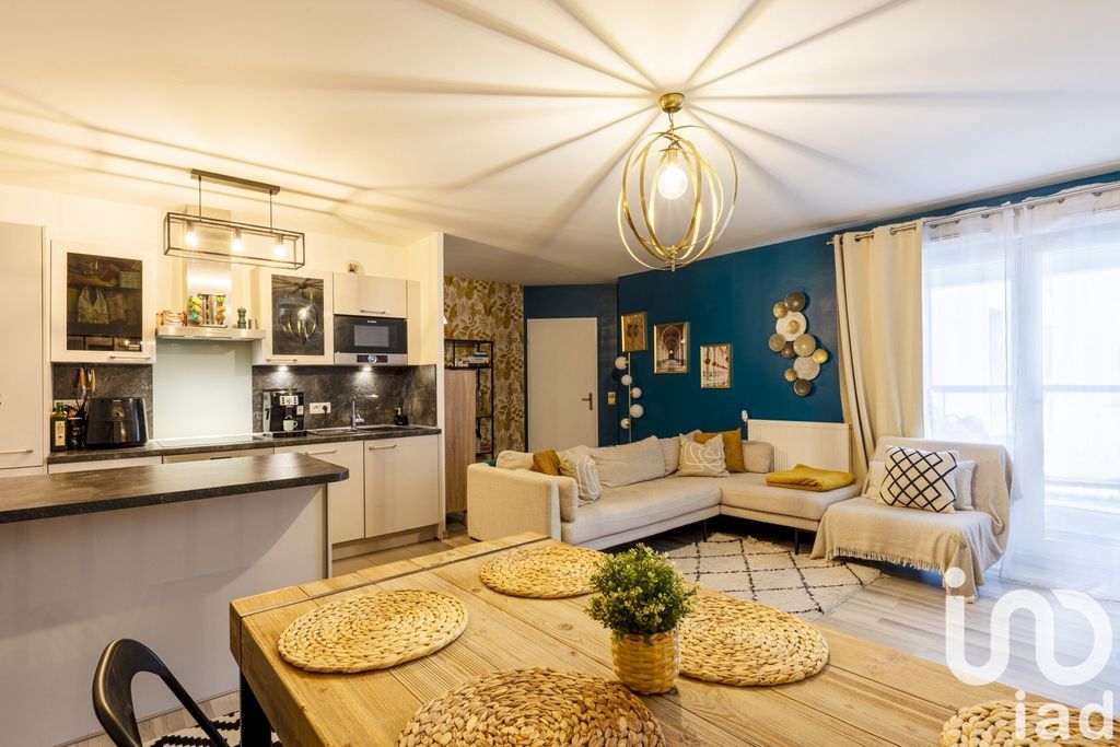 Achat appartement à vendre 3 pièces 68 m² - Cergy