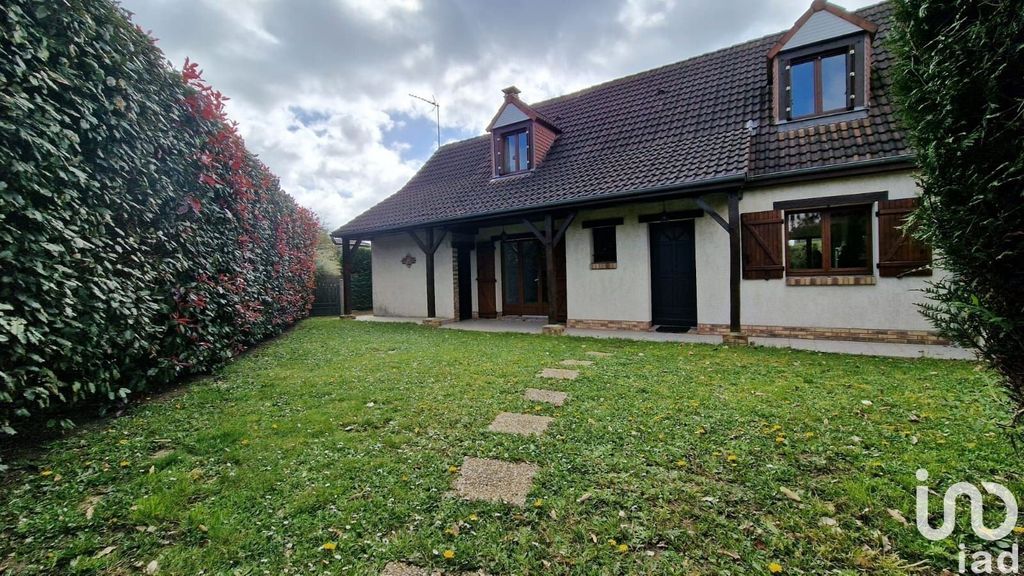 Achat maison à vendre 4 chambres 110 m² - Évreux