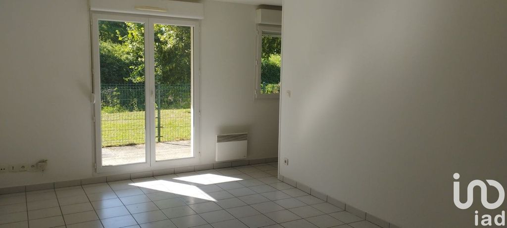 Achat appartement à vendre 2 pièces 45 m² - Petit-Couronne