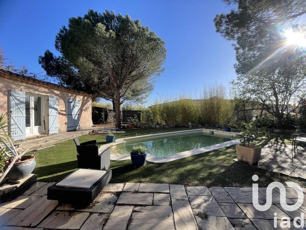 Achat maison à vendre 3 chambres 163 m² - Puget-sur-Argens