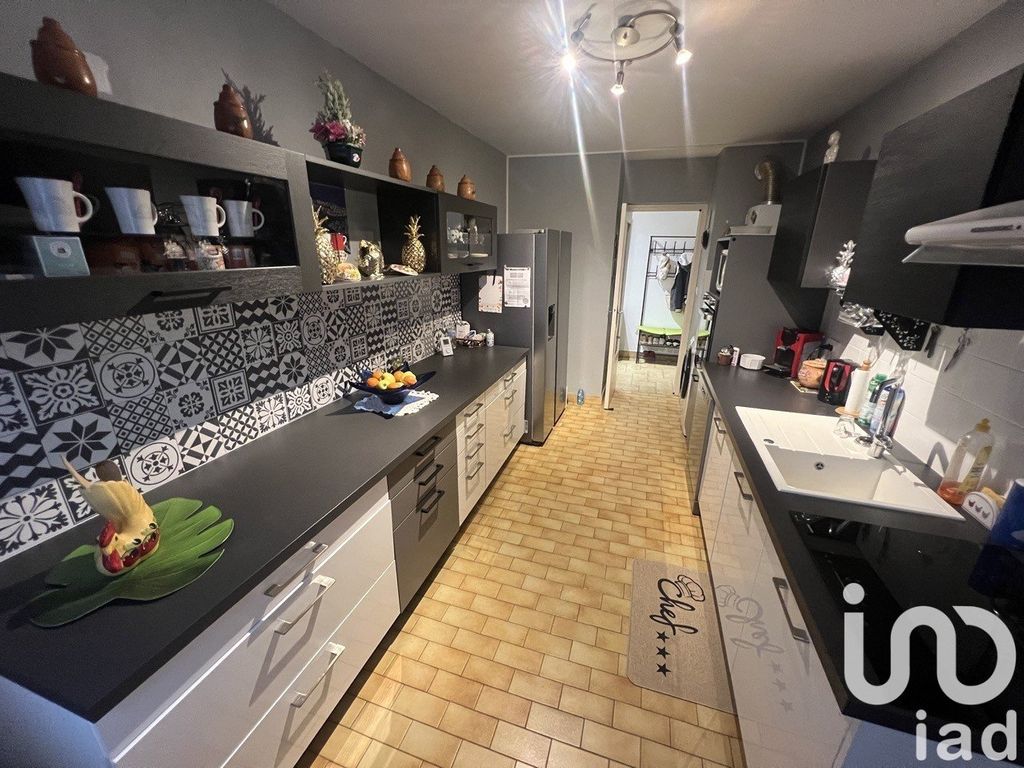 Achat appartement à vendre 3 pièces 95 m² - Montélimar