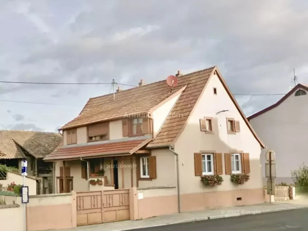 Achat maison à vendre 3 chambres 130 m² - Herrlisheim-près-Colmar