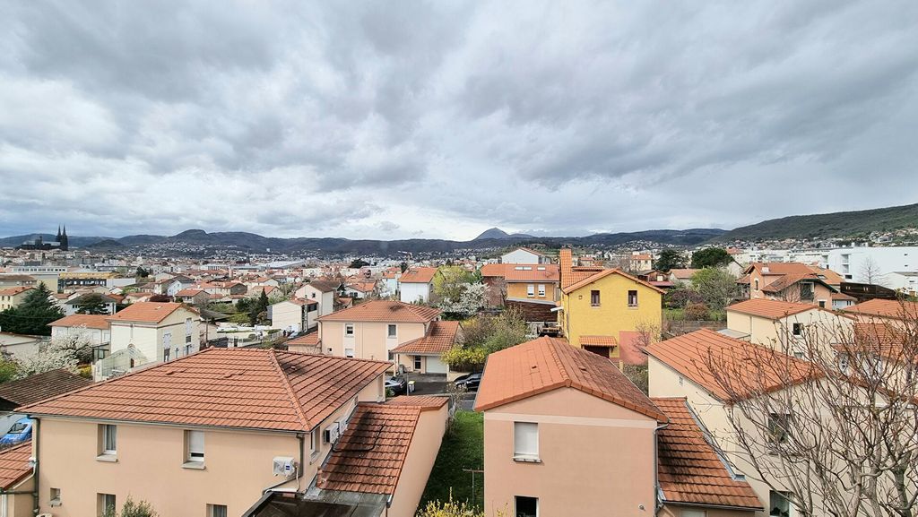 Achat appartement à vendre 3 pièces 66 m² - Clermont-Ferrand