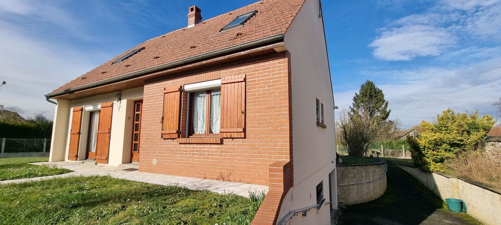 Achat maison à vendre 3 chambres 115 m² - Coudun