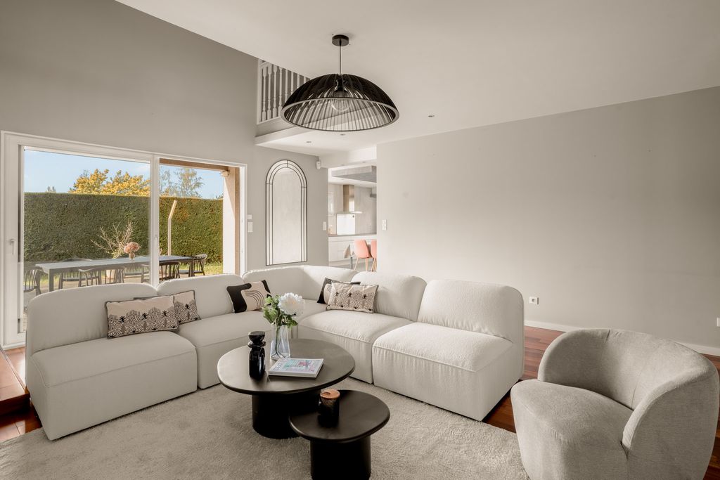 Achat maison à vendre 4 chambres 205 m² - Collonges-au-Mont-d'Or