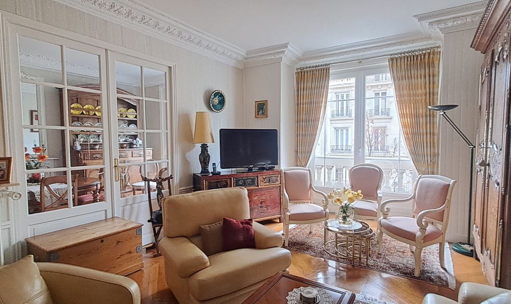 Achat appartement à vendre 4 pièces 82 m² - Paris 18ème arrondissement
