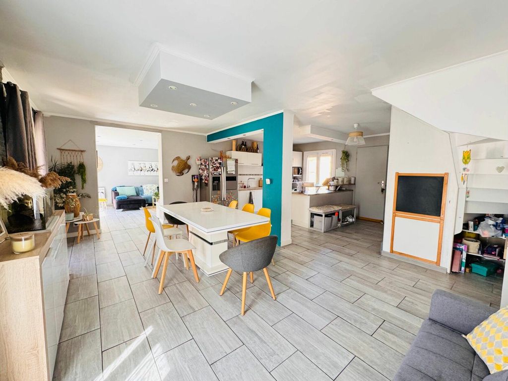 Achat maison à vendre 4 chambres 110 m² - Sète