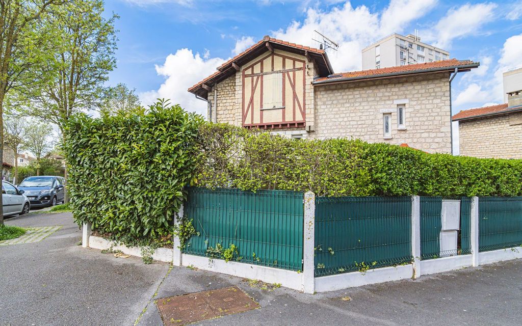 Achat maison à vendre 3 chambres 98 m² - Reims