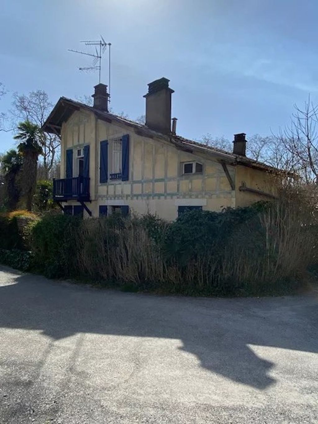 Achat maison à vendre 5 chambres 138 m² - Pau